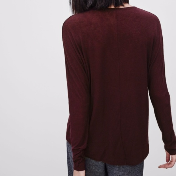 Aritzia Wilfred Fragon Burgundy V Neck Tee XXS - Picture 2 of 5